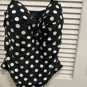 Plus size Slimming swimsuit Polka Dot 2x